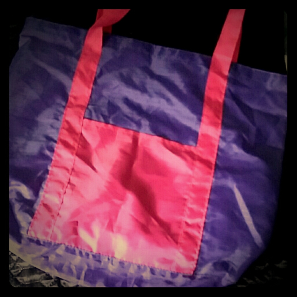 Adorable Lightweight Handbag